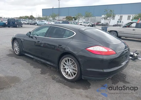 2010 Porsche Panamera 4S z USA, uszkodzony, nr VIN WP0AB2A77AL064087